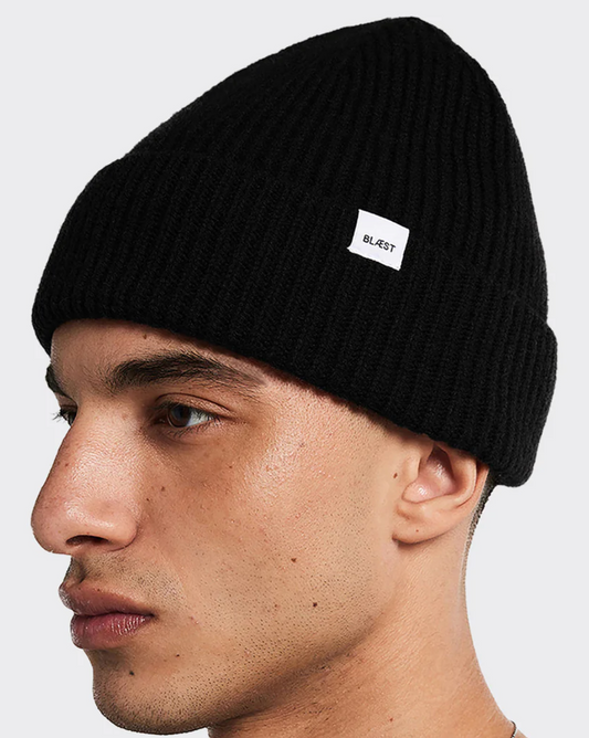 beanie black