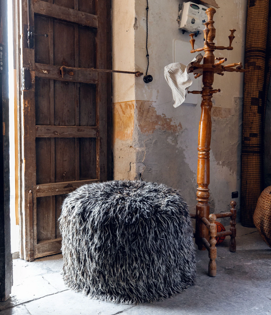 Pouff in Lana, Marie Olsson Nylander UTSTILLINGSMODELL