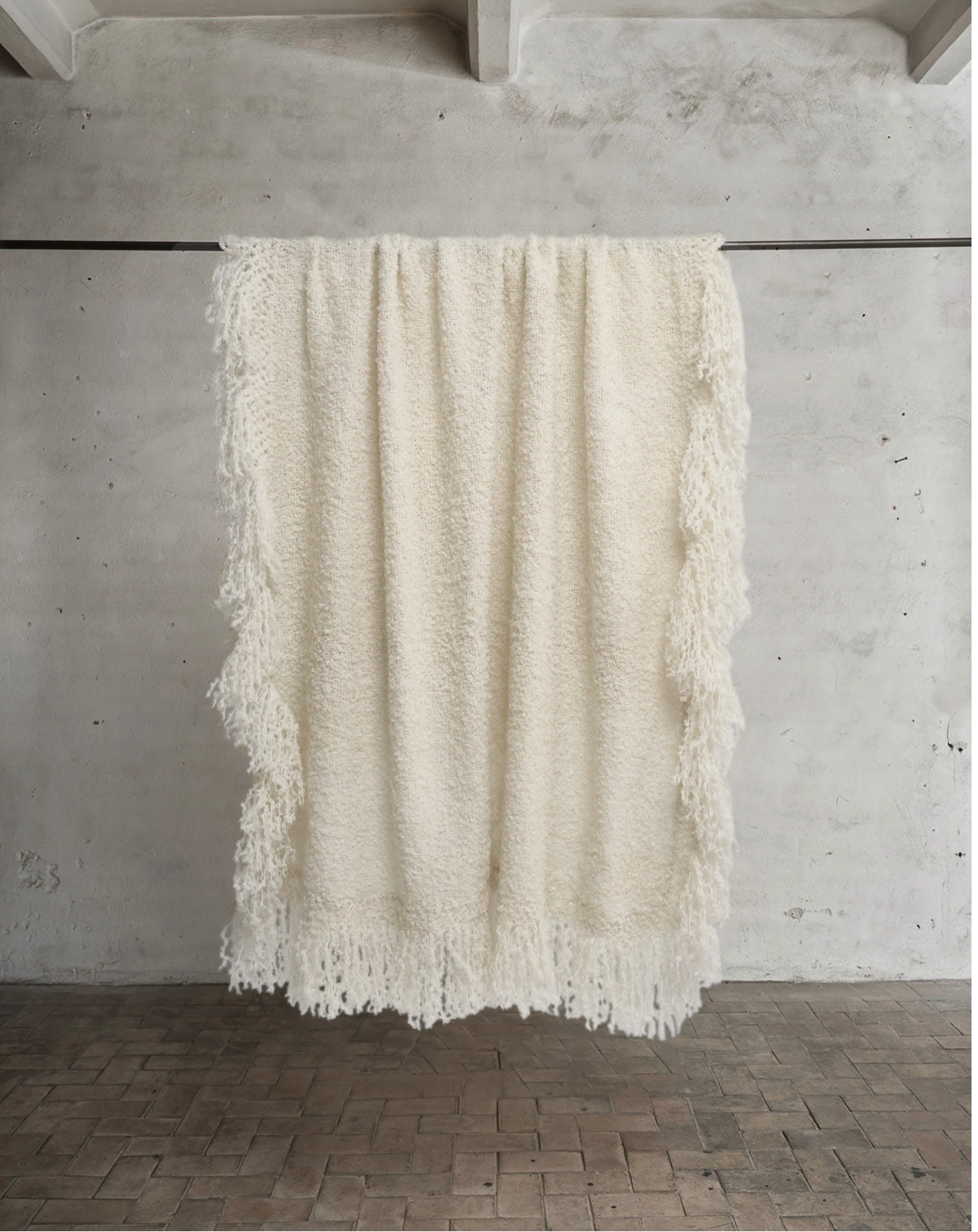 Ivory Throw 140x180 cm