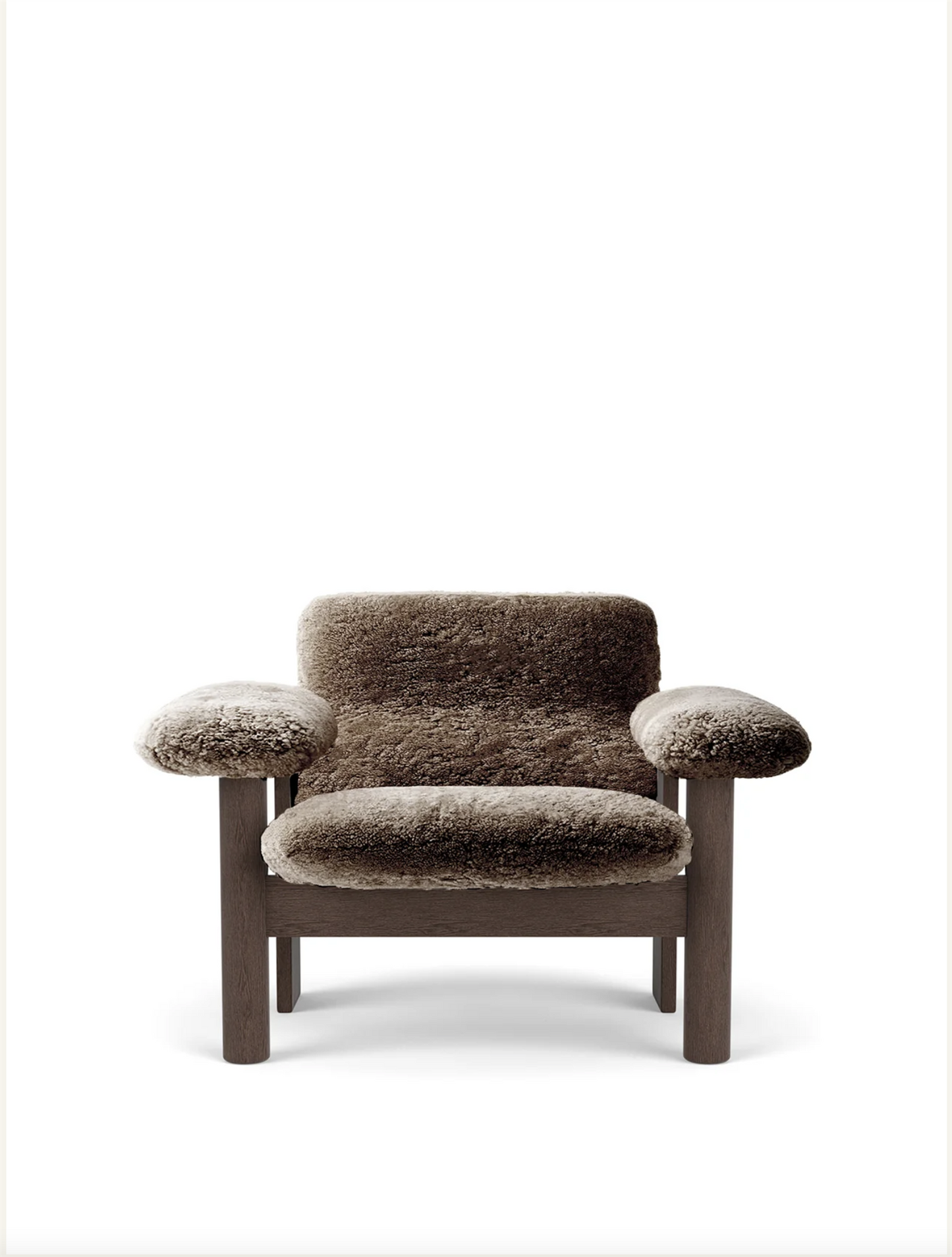 BRASILIA LOUNGE CHAIR, LOW BACK, DARK STAINED OAK/SHEEPSKIN SAHARA