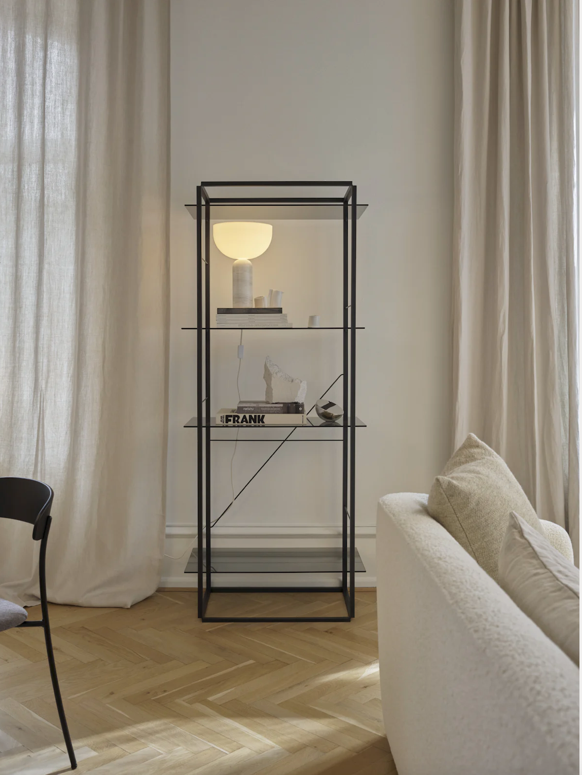 Kizu Table Lamp Small White Marble