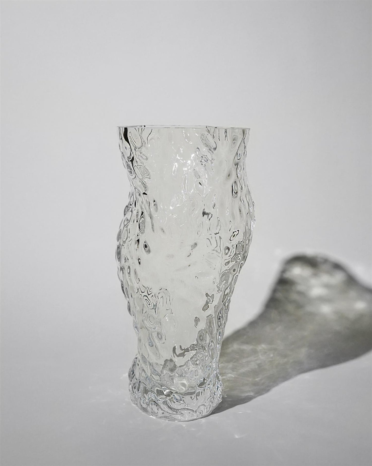 Ostrea Rock glass vase clear