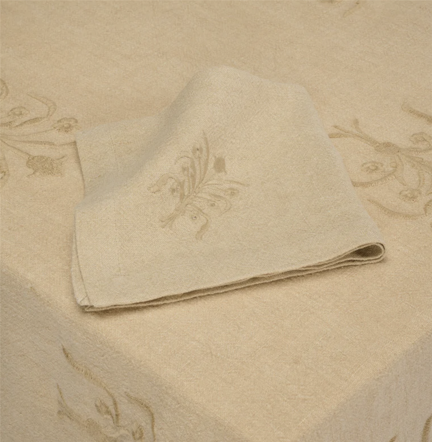 Floral linen napkin, beige - pair of two 40x40 cm