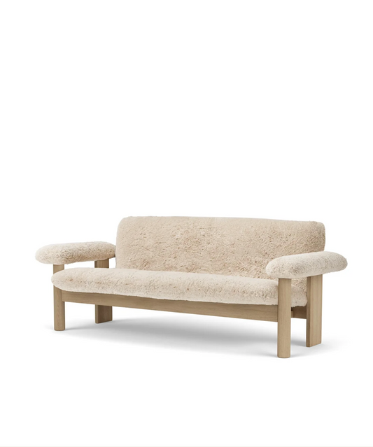 BRASILIA SOFA, SHEEPSKIN /NATURAL OAK