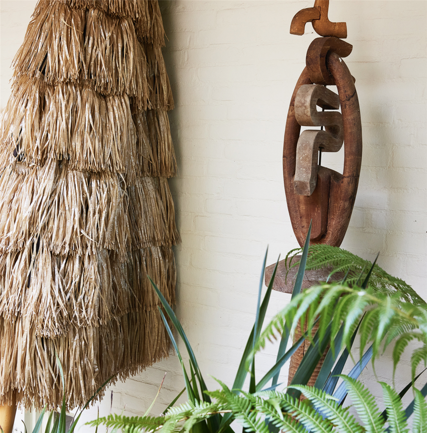 Raffia patio umbrella