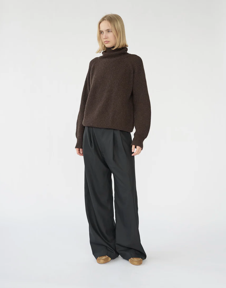 Fine wool box trousers black size 0