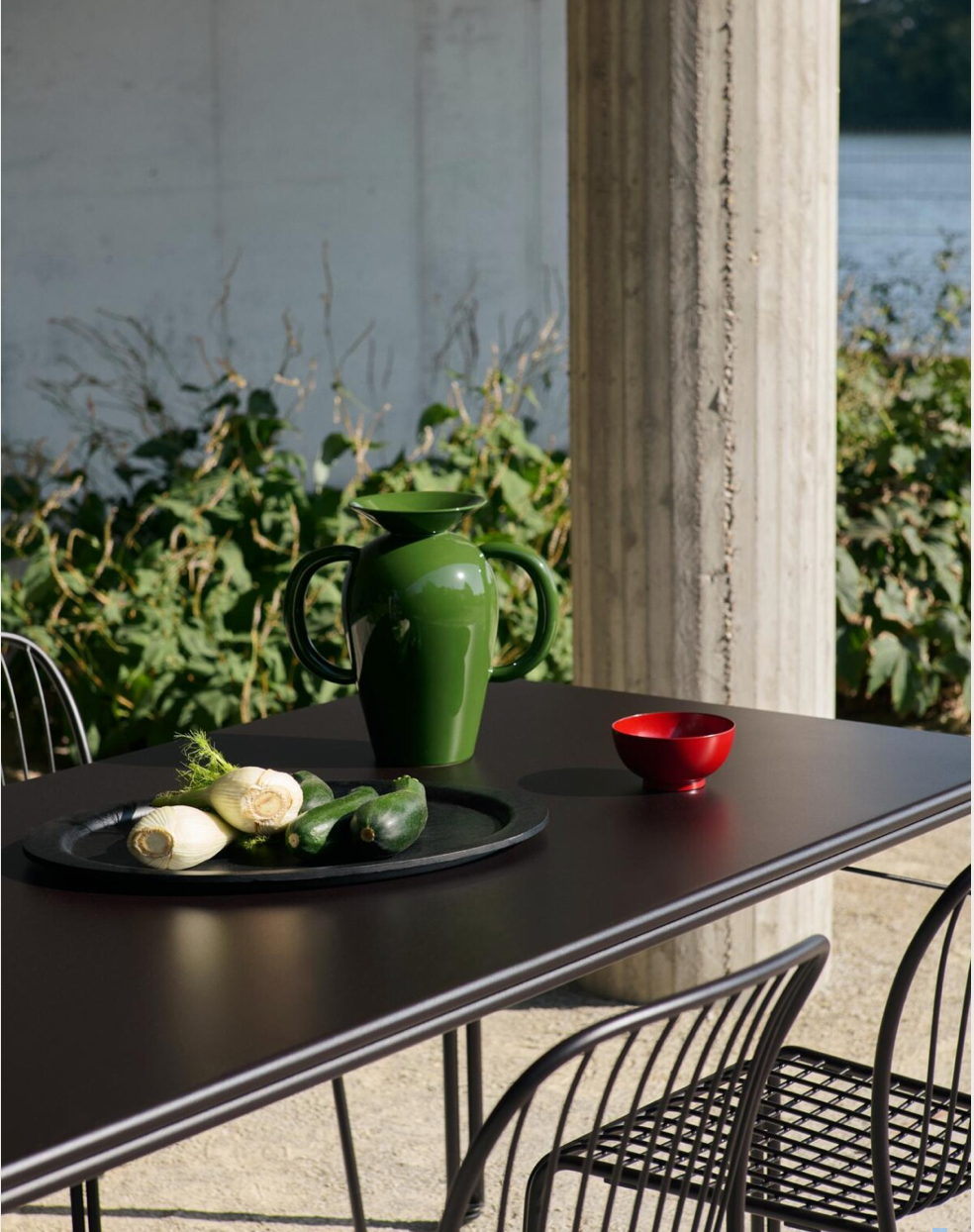 Thorvald SC99 Outdoor dining table Warm Black