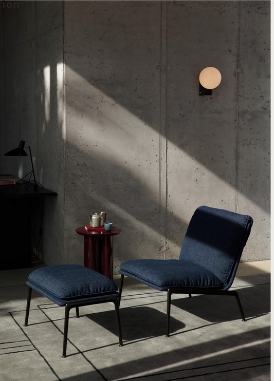 Muno LN18 Lounge chair. Ecriture 0780