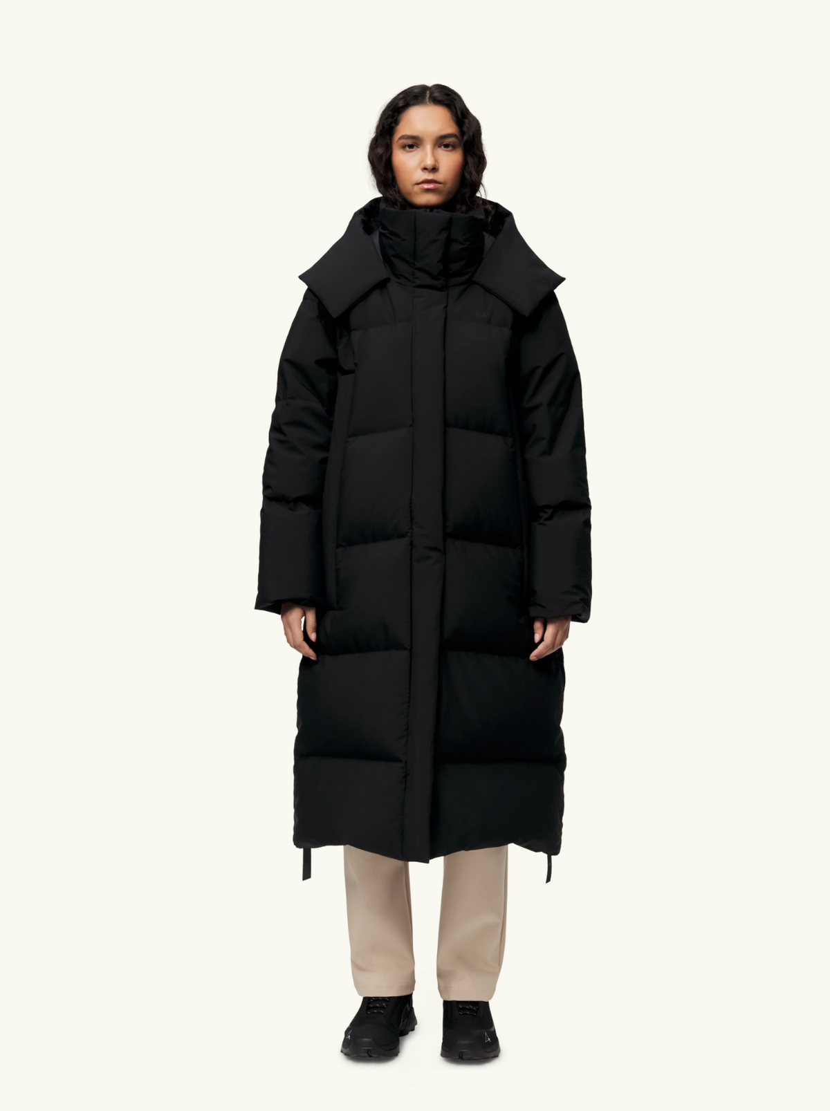 Stranda Down coat Black