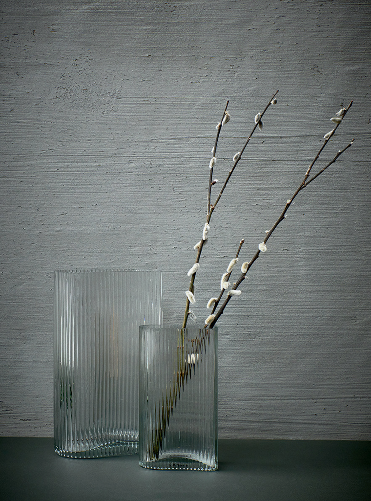 Clear Ribbed Vases - 2 stk.