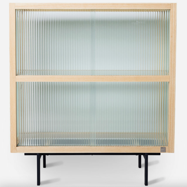 cupboard ribbed glass natural