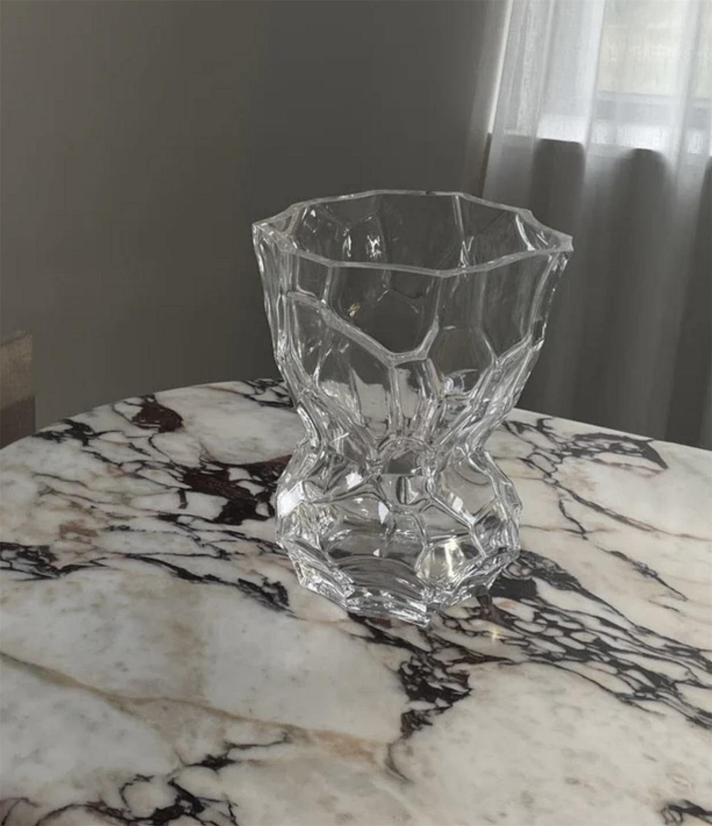 Reflection glass vase clear