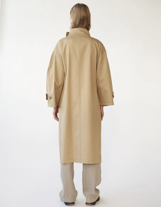 Water resistant coat beige size 1