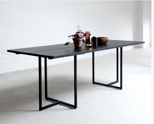 T - dining table